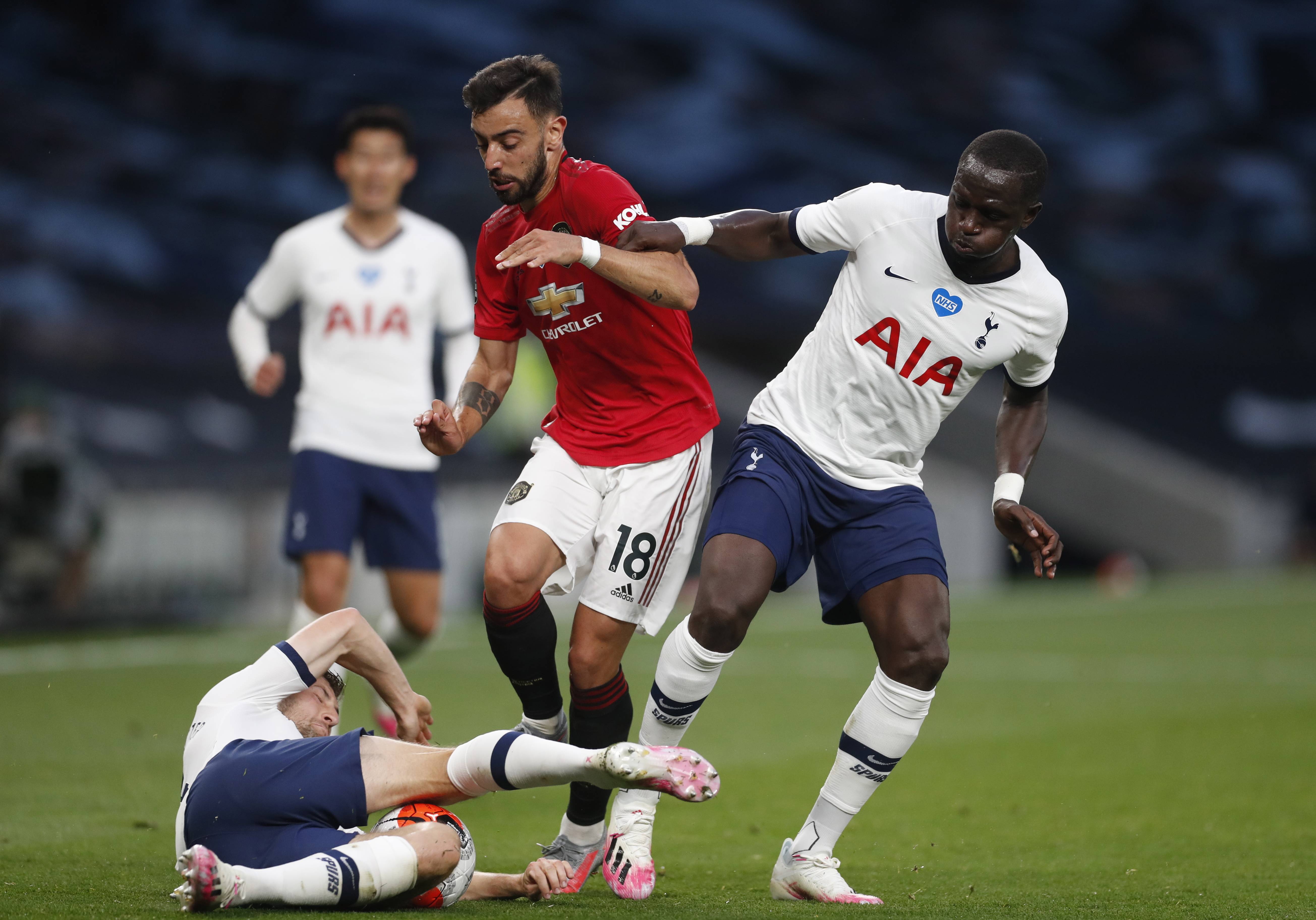 女的崛起 女的崛起