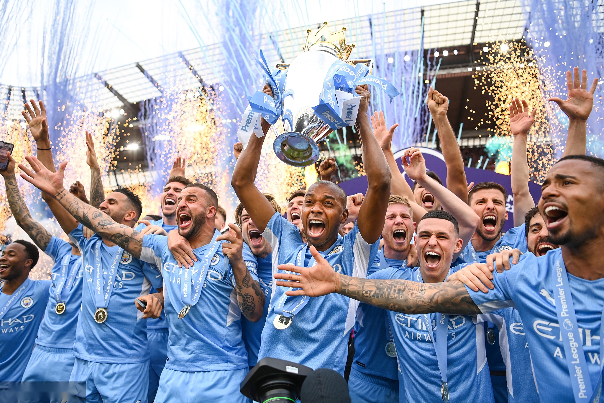 射出了阿根 射出了阿根